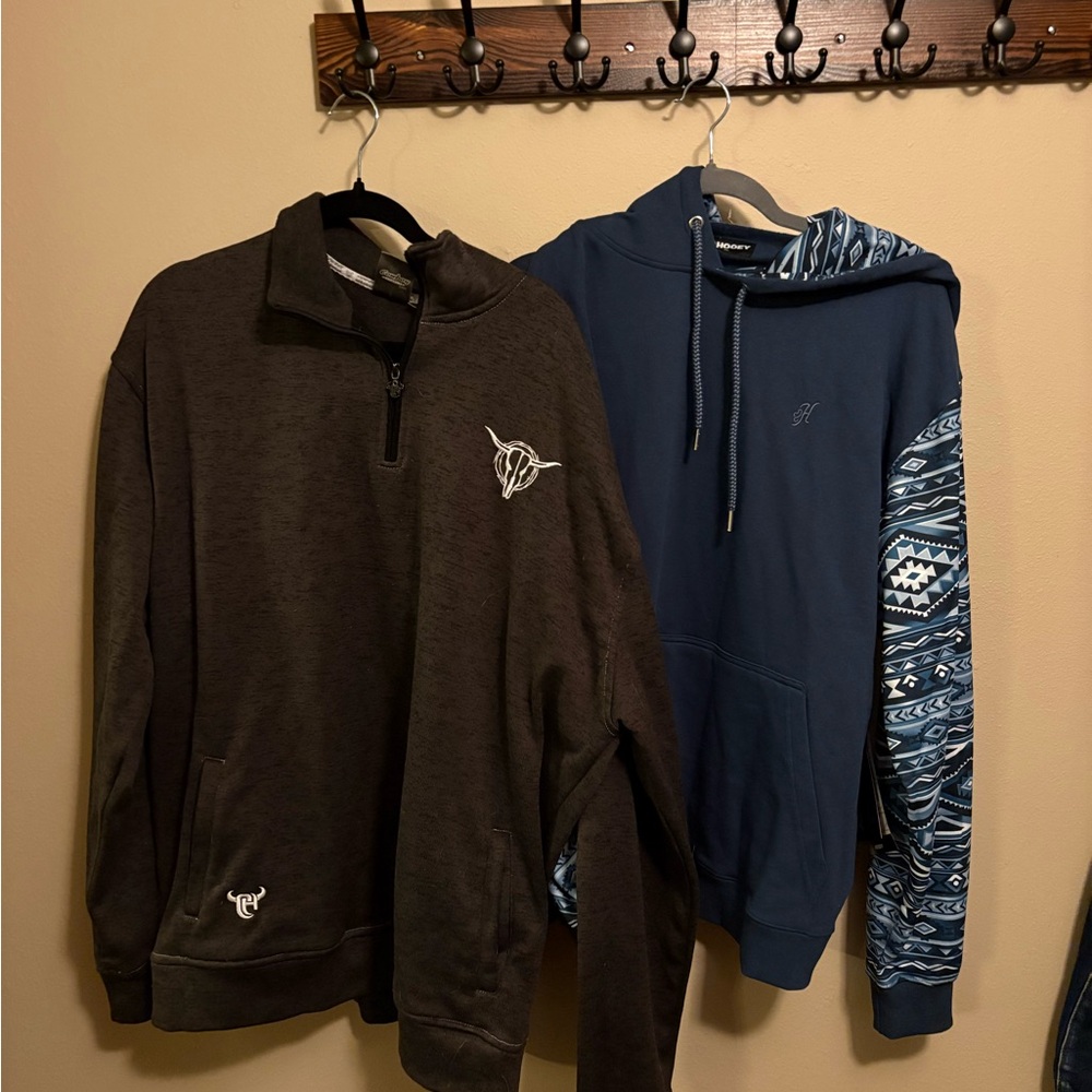 Men’s Hooey and Cowboy Hardware Hoodies.